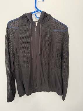 Lululemon Mesh on Mesh Full Zip Hoodie Black Size 8